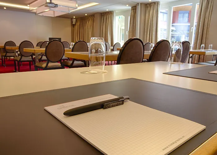 מלון Grischa - 4*